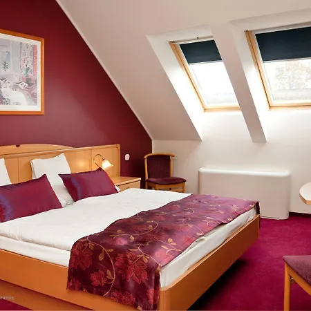 Kálvária Hotel 3*