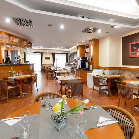 Kalvaria Hotel