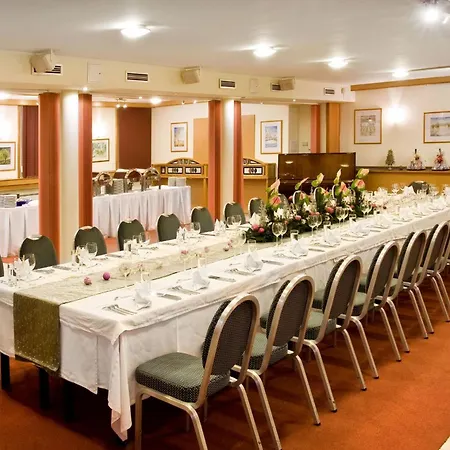 Hotel Kálvária 3*