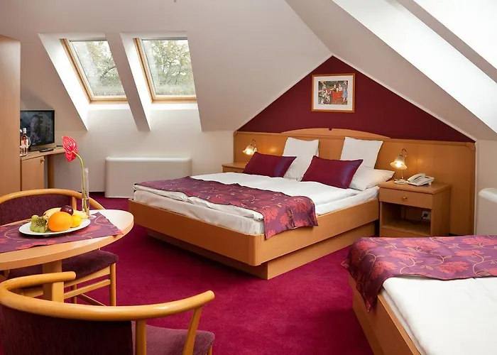 Kalvaria فندق 3*