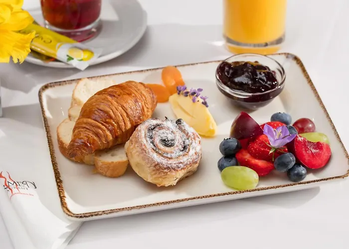 فندق Kalvaria غيور