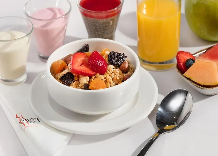 Kalvaria فندق 3*